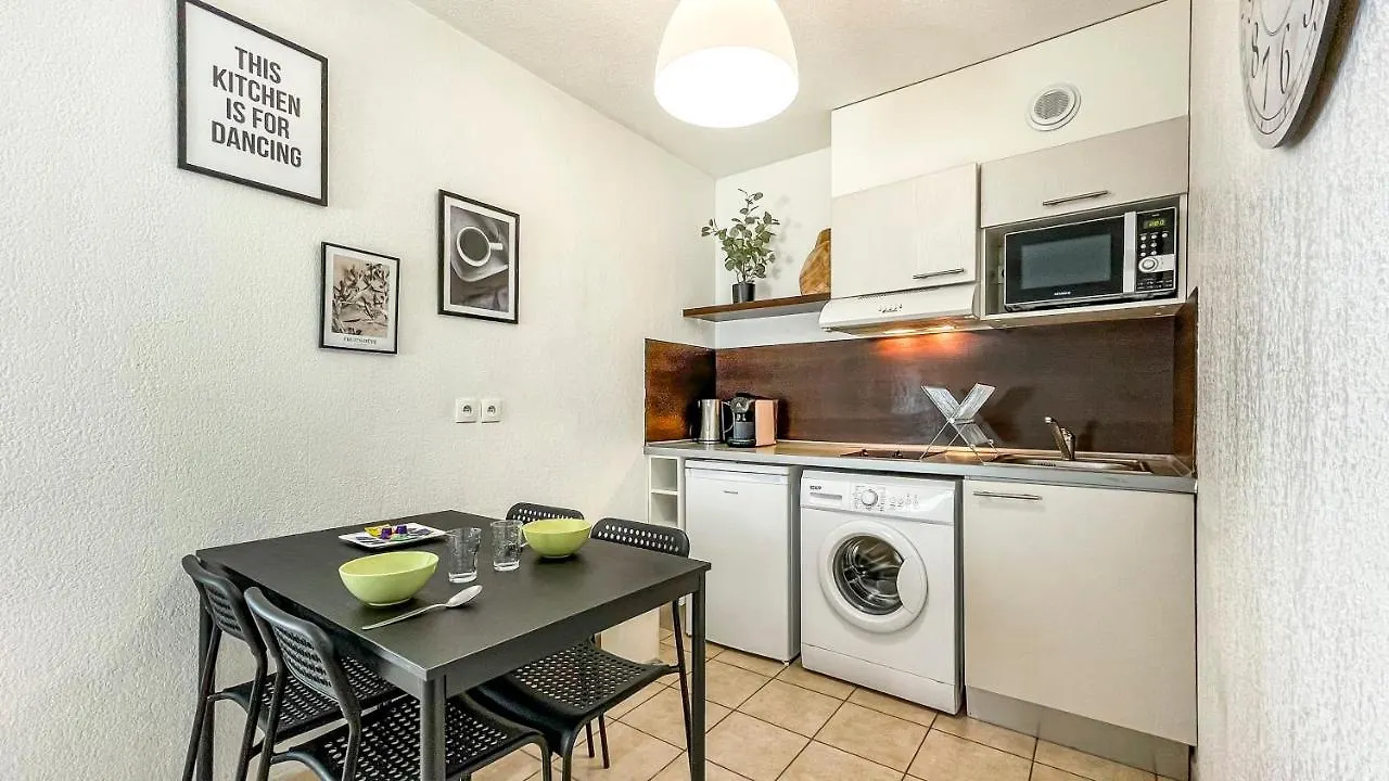 Appartement HOMEY CYCY - NEW / Free Parking / Hyper-centre / Proche Genève Annemasse France