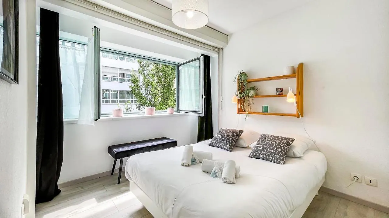 HOMEY CYCY - NEW / Free Parking / Hyper-centre / Proche Genève Annemasse